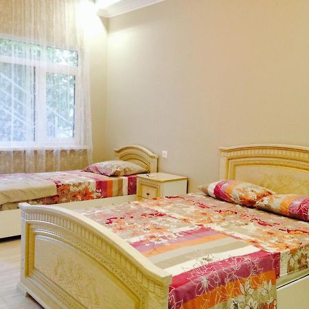 Гостевой Дом Роберто Hotel New Athos Buitenkant foto