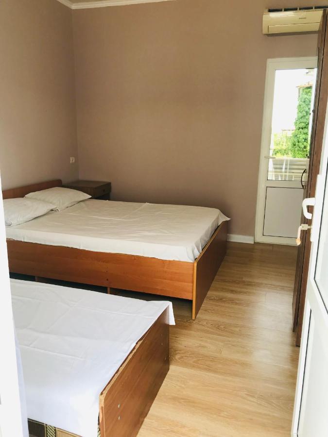 Гостевой Дом Роберто Hotel New Athos Buitenkant foto